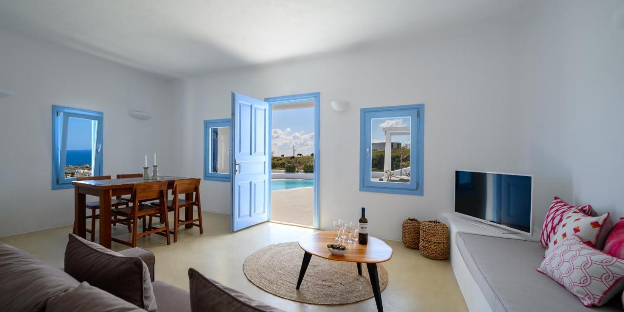 Este Luxury Suites Фира Екстериор снимка