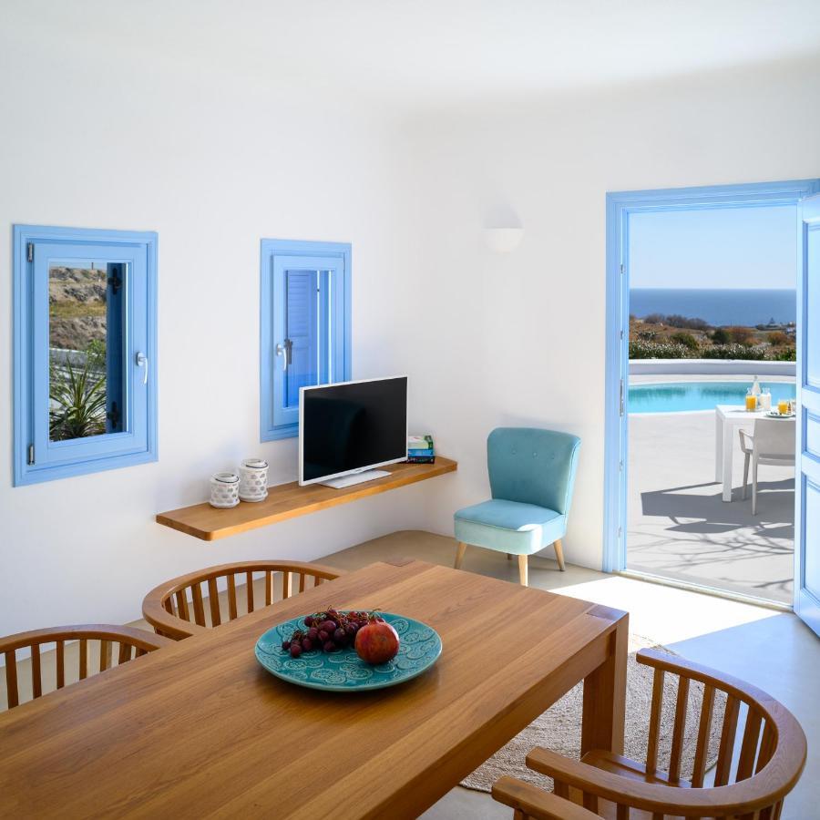 Este Luxury Suites Фира Екстериор снимка
