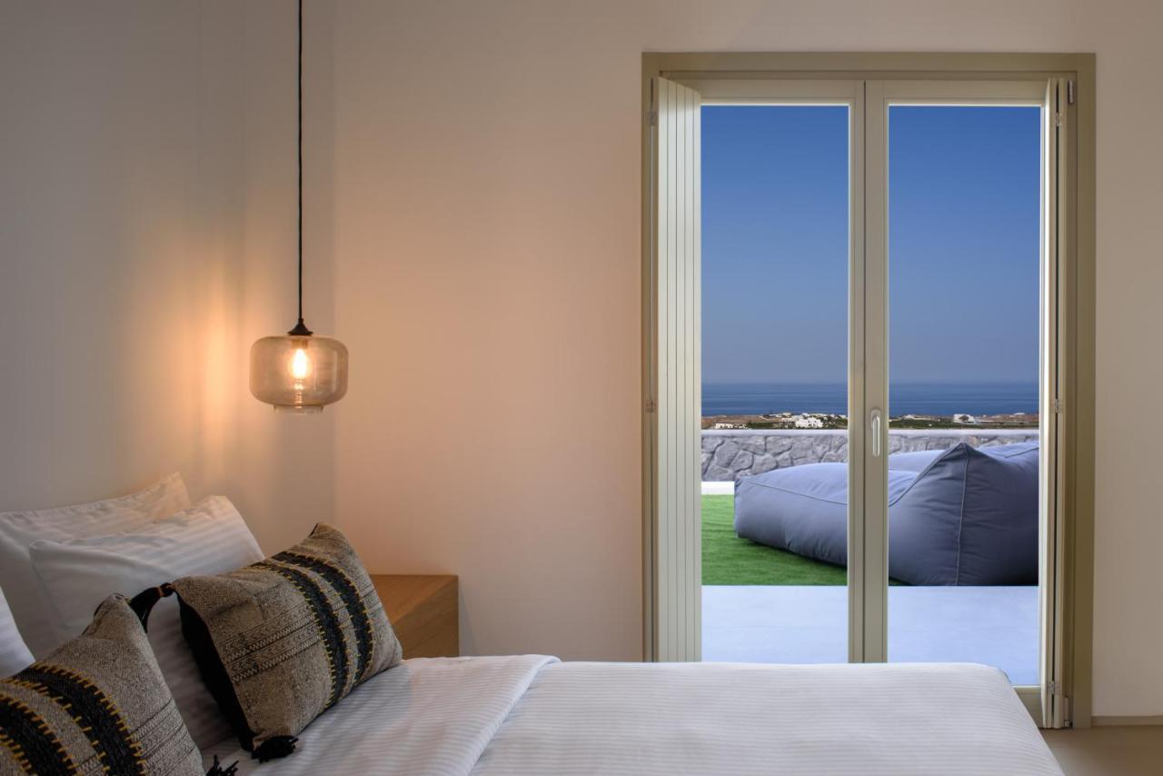 Este Luxury Suites Фира Екстериор снимка