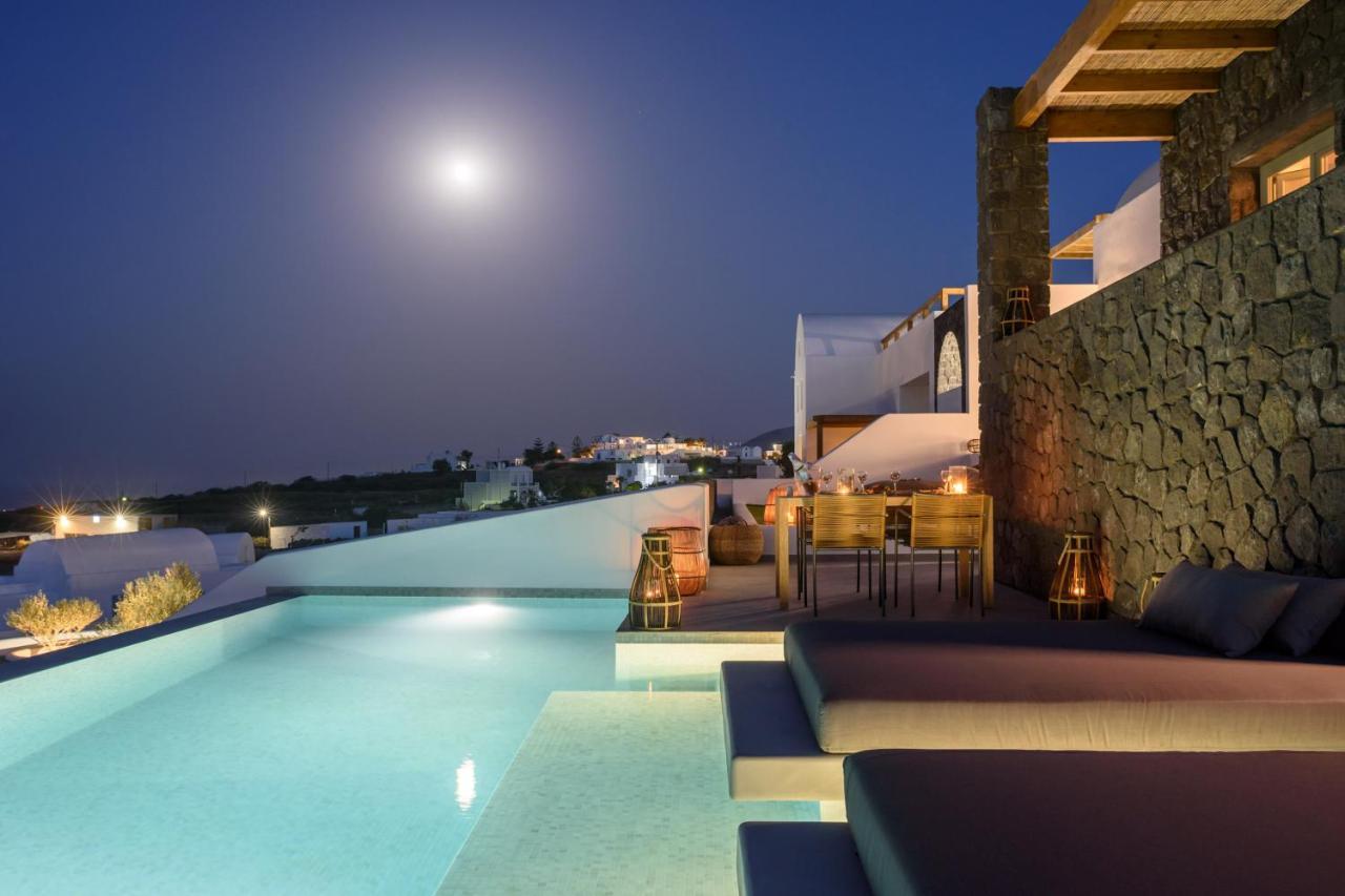 Este Luxury Suites Фира Екстериор снимка