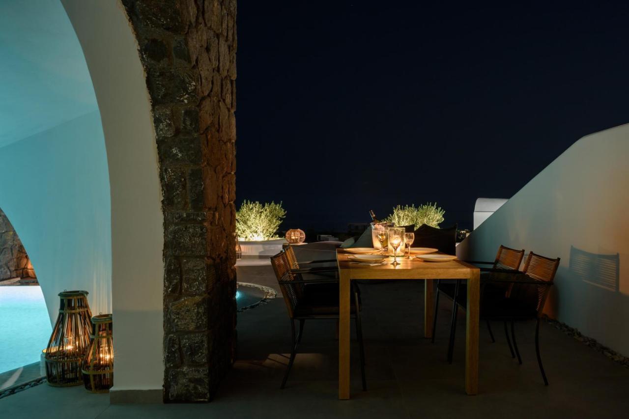 Este Luxury Suites Фира Екстериор снимка