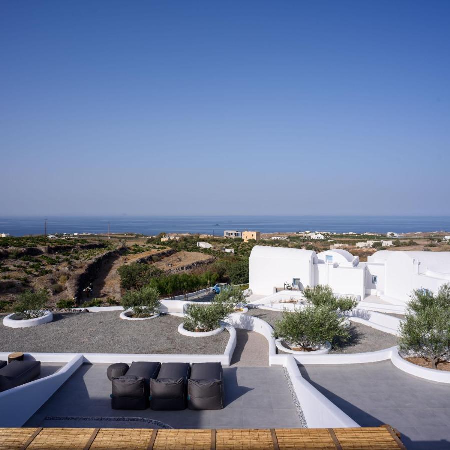 Este Luxury Suites Фира Екстериор снимка